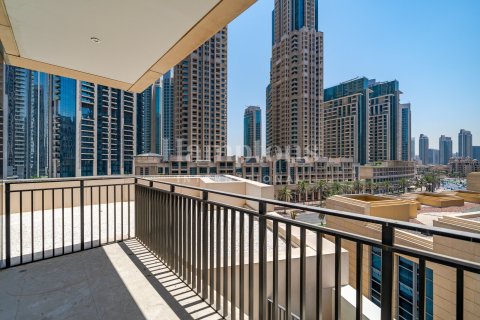 Apartment in Downtown Dubai (Downtown Burj Dubai), Dubai 1 bedroom, 107.67457700 sq.m. № 64010 - photo 13