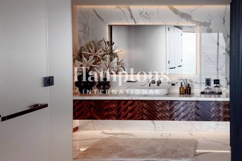 Penthouse in Bluewaters Residences, Bluewaters, Dubai 5 bedrooms, 869.99943380 sq.m. № 64012 - photo 7