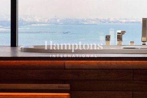 Penthouse in Bluewaters Residences, Bluewaters, Dubai 5 bedrooms, 869.99943380 sq.m. № 64012 - photo 24