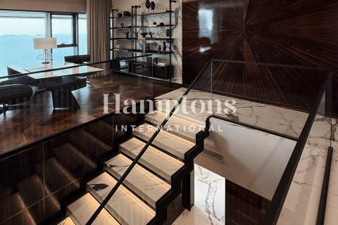 Penthouse in Bluewaters Residences, Bluewaters, Dubai 5 bedrooms, 869.99943380 sq.m. № 64012 - photo 30