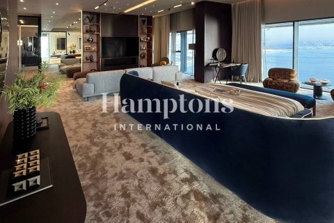 Penthouse in Bluewaters Residences, Bluewaters, Dubai 5 bedrooms, 869.99943380 sq.m. № 64012 - photo 9