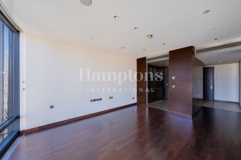Apartment in Burj Khalifa, Dubai 1 bedroom, 76.73787800 sq.m. № 64017 - photo 13