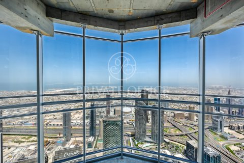 Ático en Burj Khalifa, Dubai, 7 dormitorios, 1949.02875954 m², № 64011 - foto 13