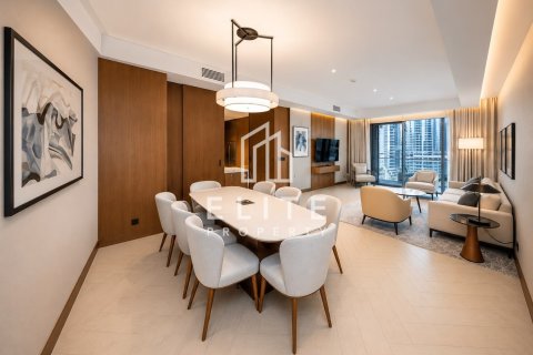 Apartamento en The Address Residences Dubai Opera, Downtown Dubai (Downtown Burj Dubai), Dubai, 3 dormitorios, 156 m², № 124941 - foto 2