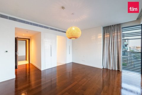 Снять в аренду квартиру в Аль-Васле, Дубай: 3 спальни, 233.4м², № 55550 - фото 9