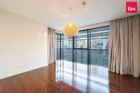 Снять в аренду квартиру в Аль-Васле, Дубай: 3 спальни, 233.4м², № 55550 - фото 14