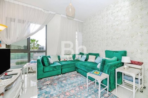 Adosado en DAMAC Hills (Akoya by DAMAC), Dubai, 5 dormitorios, 234 m², № 57814 - foto 9