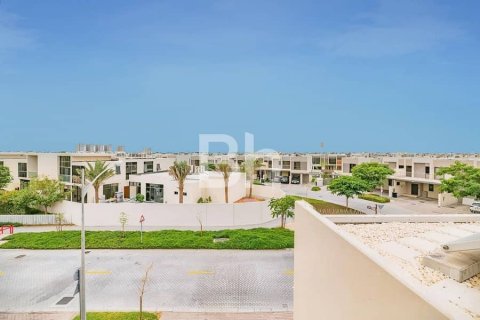 Adosado en DAMAC Hills (Akoya by DAMAC), Dubai, 5 dormitorios, 234 m², № 57814 - foto 4