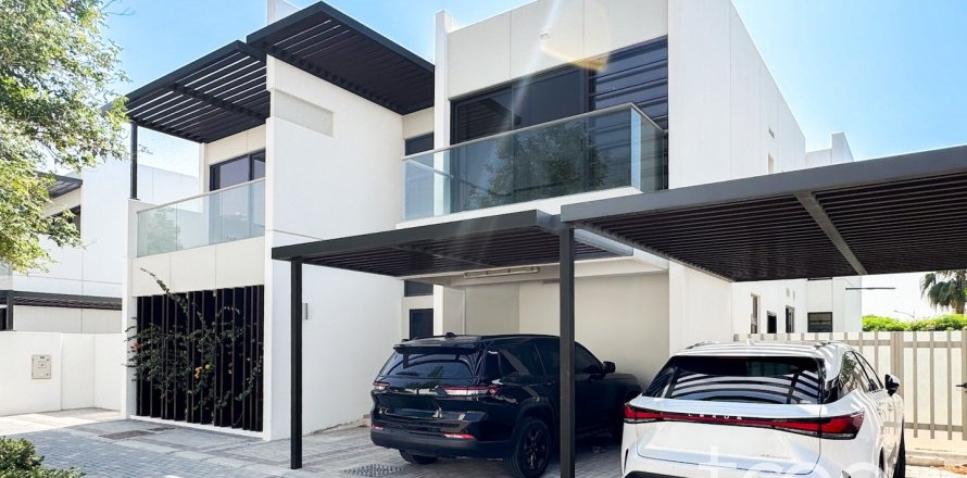 Adosado en Dubai, 6 dormitorios, 392.61 m², № 119844