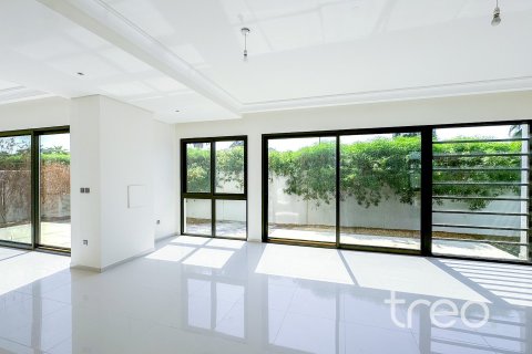Adosado en Dubai, 6 dormitorios, 392.61 m², № 119844 - foto 5