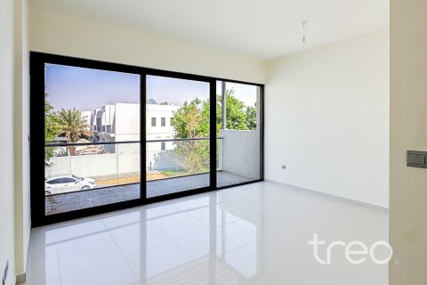Adosado en Dubai, 6 dormitorios, 392.61 m², № 119844 - foto 18