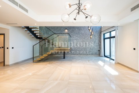 Снять в аренду таунхаус в FIVE at Jumeirah Village Circle, Джумейра Вилладж Серкл, Дубай: 4 спальни, 200.19946179м², № 12678 - фото 3