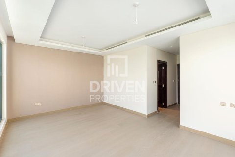 Townhouse in Silver Springs, DAMAC Hills (Akoya by DAMAC), Dubai 6 bedrooms, 291.07 sq.m. № 136760 - photo 8