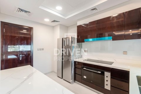 Townhouse in Silver Springs, DAMAC Hills (Akoya by DAMAC), Dubai 6 bedrooms, 291.07 sq.m. № 136760 - photo 18
