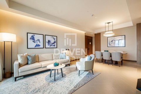 Apartment in The Address Residences Dubai Opera, Downtown Dubai (Downtown Burj Dubai), Dubai 3 bedrooms, 156.17 sq.m. № 136753 - photo 3