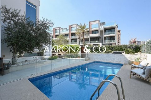 Townhouse in Jumeirah Village Circle, Dubai 3 bedrooms, 312 sq.m. № 94335 - photo 20
