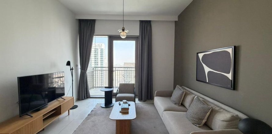 Квартира в Дубае, 1 спальня, 62.6м², № 111404