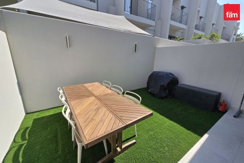 Townhouse in Mohammed Bin Rashid City, Dubai 2 bedrooms, 110.3 sq.m. № 111412 - photo 2