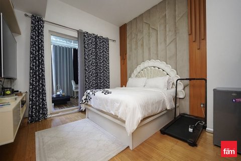 Villa en Dubai, 5 dormitorios, 165.5 m², № 69553 - foto 13