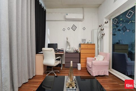 Villa en Dubai, 5 dormitorios, 165.5 m², № 69553 - foto 5