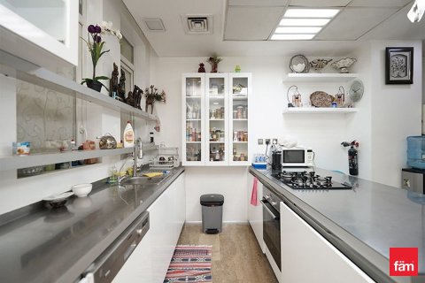 Villa en Dubai, 5 dormitorios, 165.5 m², № 69553 - foto 9