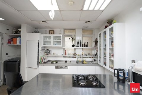 Villa en Dubai, 5 dormitorios, 165.5 m², № 69553 - foto 10