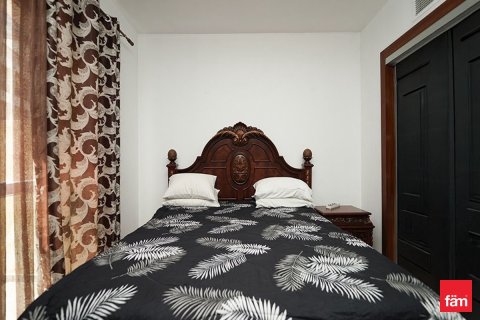 Villa en Dubai, 5 dormitorios, 165.5 m², № 69553 - foto 16