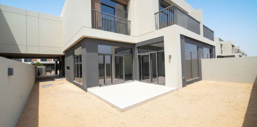 Villa in Dubai 4 bedrooms, 251.9 sq.m. № 69555