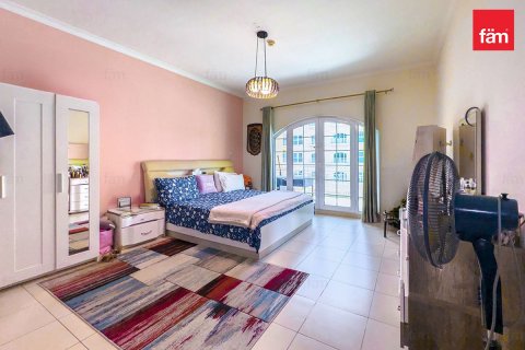 Apartment in Dubai 3 bedrooms, 295.4 sq.m. № 69554 - photo 2