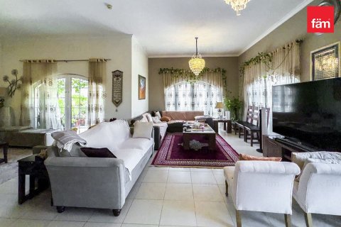 Apartment in Dubai 3 bedrooms, 295.4 sq.m. № 69554 - photo 10