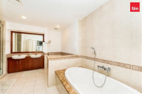 Apartment in Palm Jumeirah, Dubai 2 bedrooms, 166.7 sq.m. № 139451 - photo 9