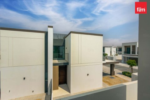 Villa in Dubai 4 bedrooms, 249.7 sq.m. № 139456 - photo 11