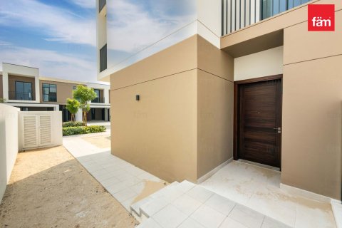 Villa in Dubai 4 bedrooms, 249.7 sq.m. № 139456 - photo 12