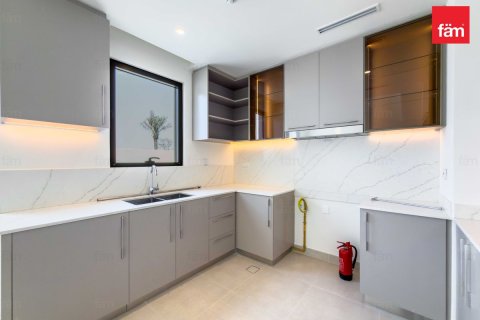 Villa in Dubai 4 bedrooms, 249.7 sq.m. № 139456 - photo 16
