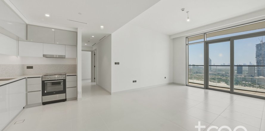 Квартира в Дубае, 2 спальни, 111.76м², № 119932