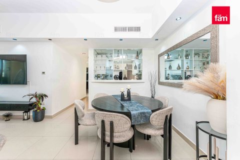 Купить квартиру в Dubai Production City (IMPZ), Дубай: 3 спальни, 145.4м², № 95581 - фото 2