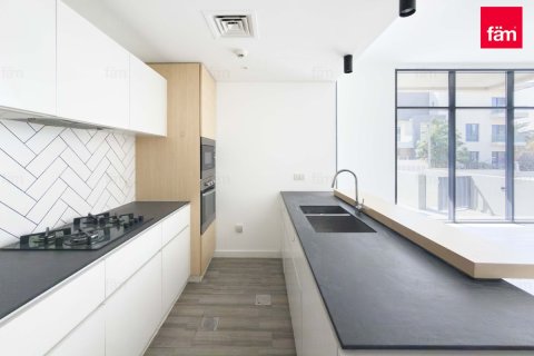 Appartement à Dubai, 2 chambres, 178.7 m², № 95580 - photo 14