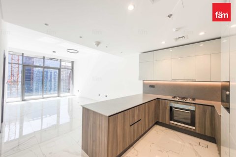 Снять в аренду квартиру в Бизнес-Бэе, Дубай: 1 спальня, 90.3м², № 95577 - фото 3