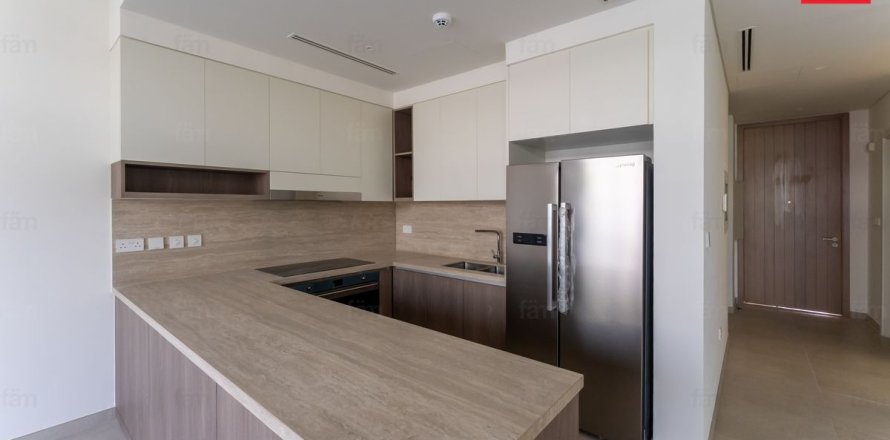 Villa in Dubai 3 bedrooms, 175.7 sq.m. № 95578