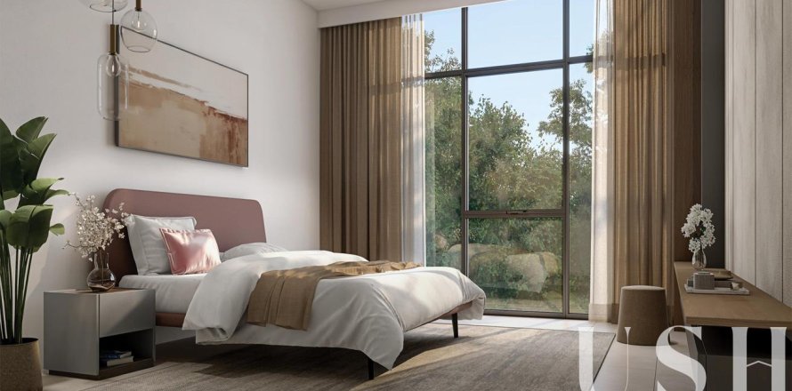 Apartment in Dubai Land, Dubai 2 bedrooms, 156 sq.m. № 39498