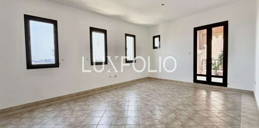 Apartamento en Dubai Festival City, Dubai, 2 dormitorios, 159 m², № 45961