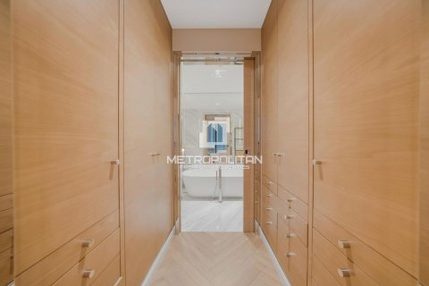 Apartment in Palm Jumeirah, Dubai 2 bedrooms, 190 sq.m. № 73344 - photo 9