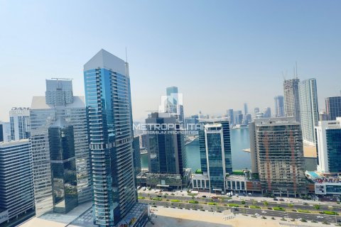 Apartment in Imperial Avenue, Downtown Dubai (Downtown Burj Dubai), Dubai 3 bedrooms, 179 sq.m. № 73345 - photo 18