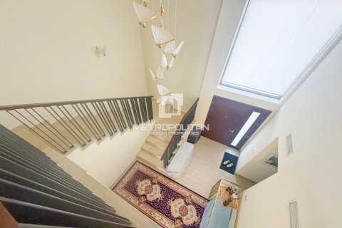 Villa en EMAAR South, Dubai South (Dubai World Central), Dubai, 3 dormitorios, 476 m², № 73330 - foto 8