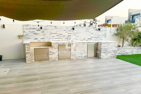 Villa en EMAAR South, Dubai South (Dubai World Central), Dubai, 3 dormitorios, 476 m², № 73330 - foto 14