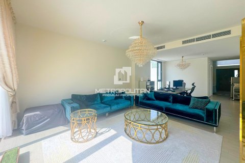 Villa en EMAAR South, Dubai South (Dubai World Central), Dubai, 3 dormitorios, 476 m², № 73330 - foto 3
