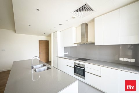 Apartment in Al Wasl, Dubai 4 bedrooms, 323.6 sq.m. № 59783 - photo 11