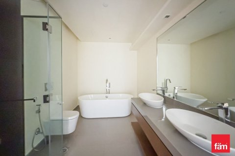 Apartment in Al Wasl, Dubai 4 bedrooms, 323.6 sq.m. № 59783 - photo 15