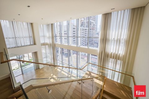 Apartment in Al Wasl, Dubai 4 bedrooms, 323.6 sq.m. № 59783 - photo 24