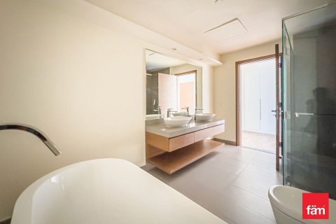 Apartment in Al Wasl, Dubai 4 bedrooms, 323.6 sq.m. № 59783 - photo 14